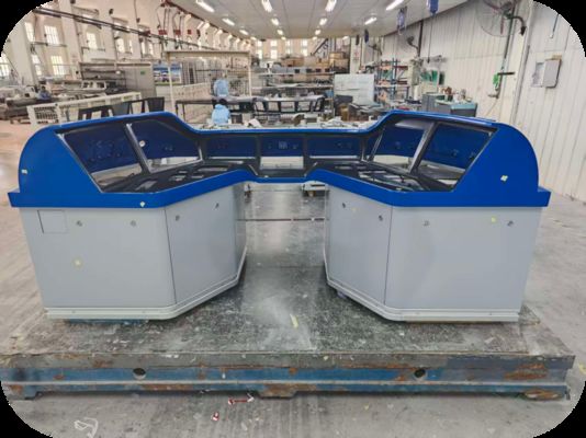 صفحه کنترل راننده خودروی ساختمانی داخلی